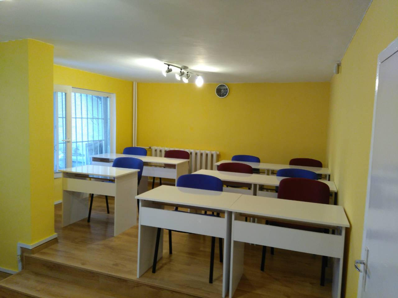 бул. Христо Смирненски 9